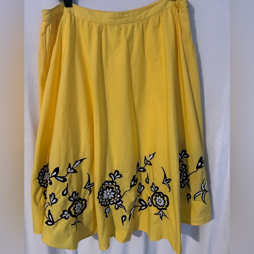 Grace elements skirt.